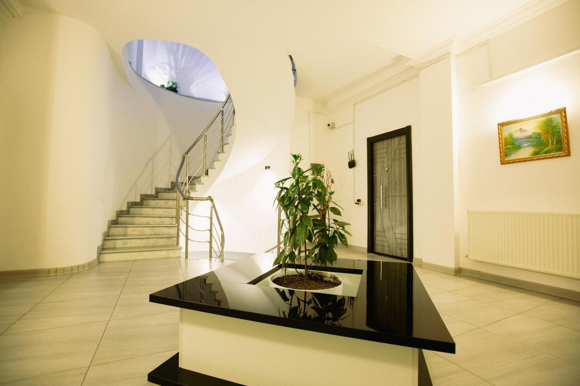 Hotel White House à Tbilissi Extérieur photo